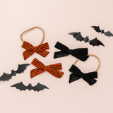 Black Autumn Knit Bow Clip